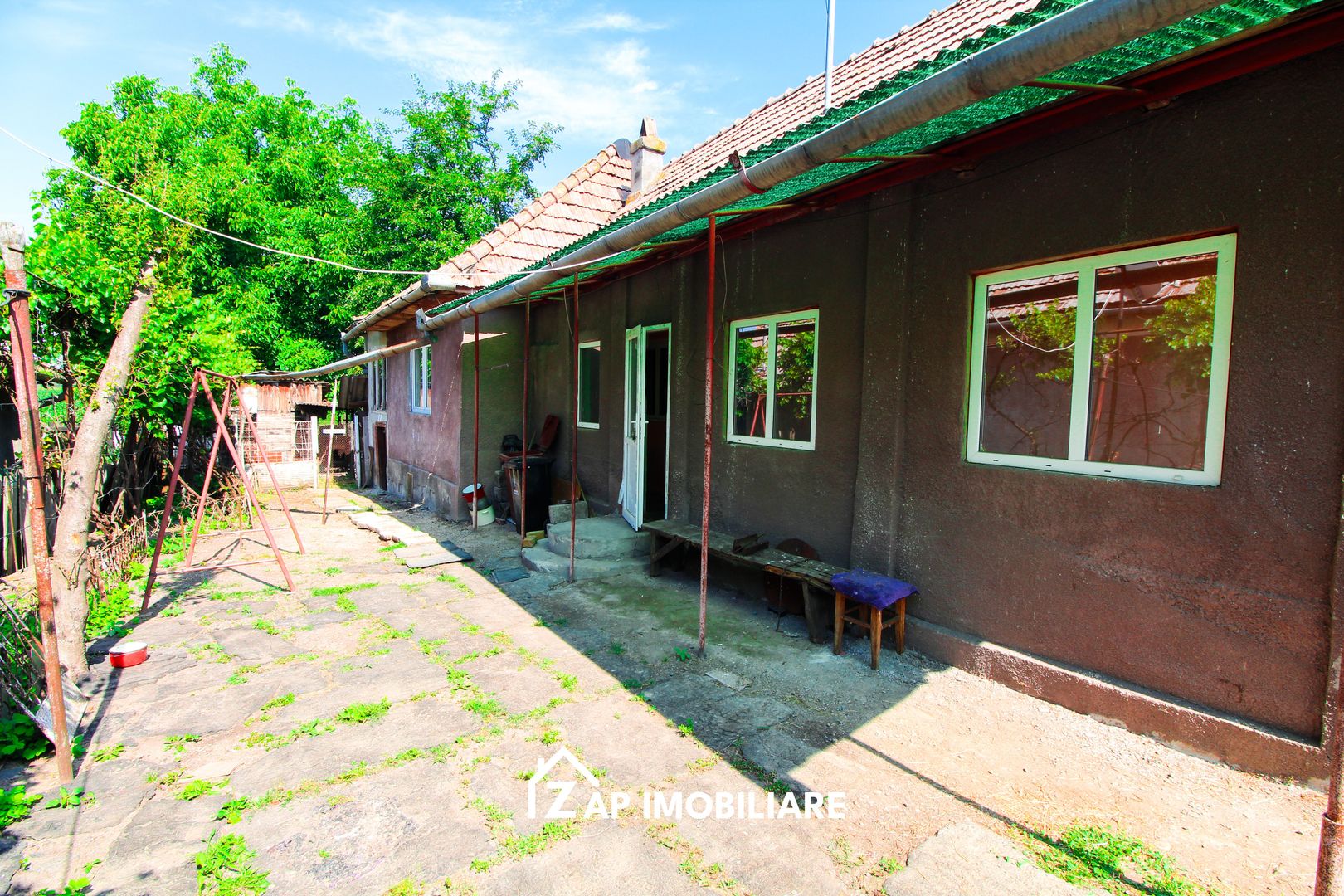 Mureșeni - Casa 80 mp - Teren 784 mp - singur in curte - Poză 1