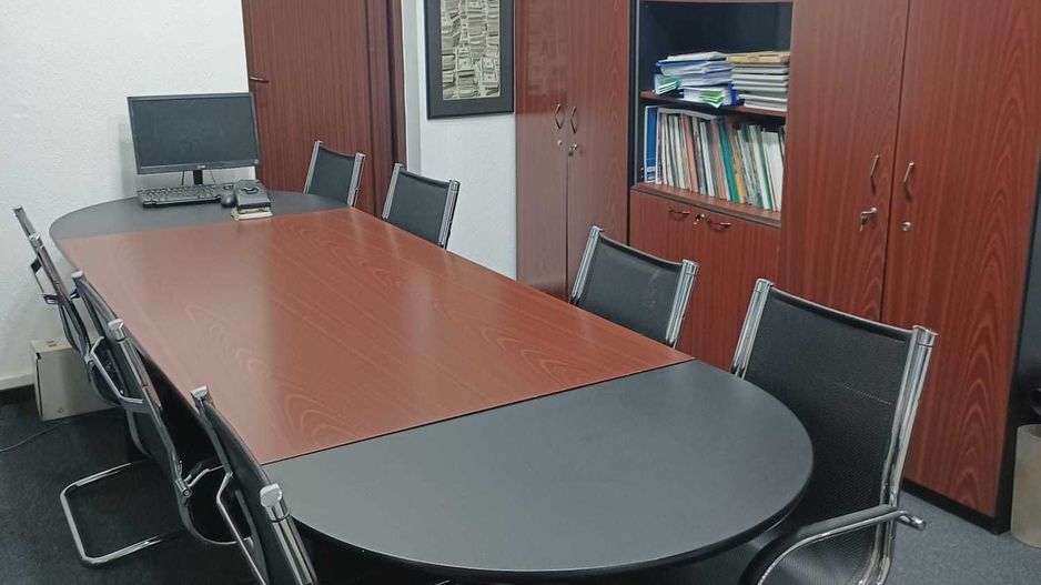 Vila eleganta, pentru birou, intre Piata Muncii si Vatra Luminoasa - Poză 1