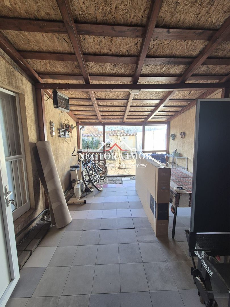 NECTORA IMOB-Casa cu etaj, 4 camere, 2 bai, Zona Santandrei, 120 mp - Poză 11