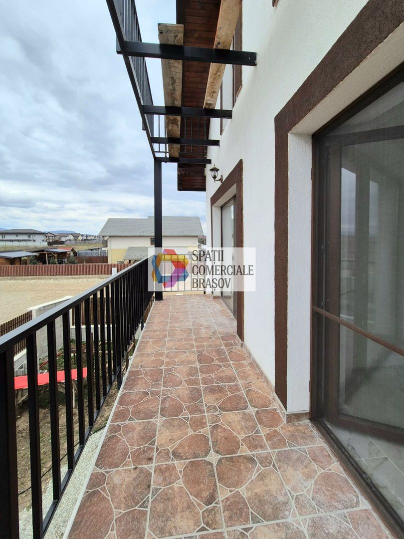 Casa 213 mp - 2 Aparatmente separate,  Brasov - Sanpetru - Poză 16