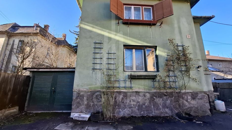 Apartament la casă de vânzare – Zonă ultracentrală, Strada Banatului, - Poză 1