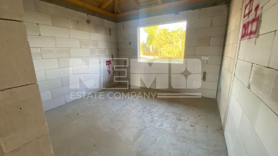 Case Hardic | La roșu | 720Mp - Poză 7