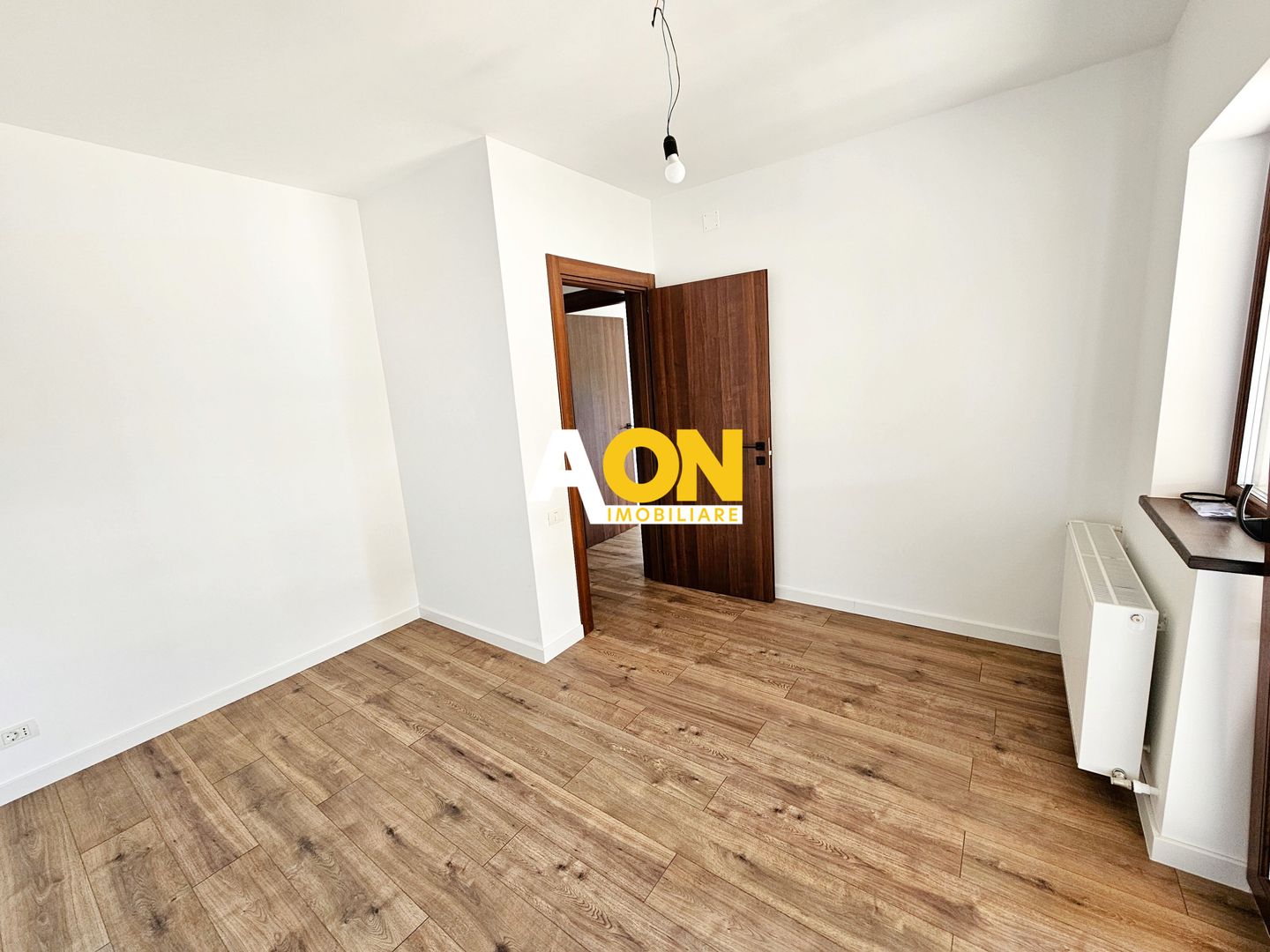 1/2 Duplex, 4 camere, 449 mp teren, asfalt, toate utilitatile, Cetate - Poză 11