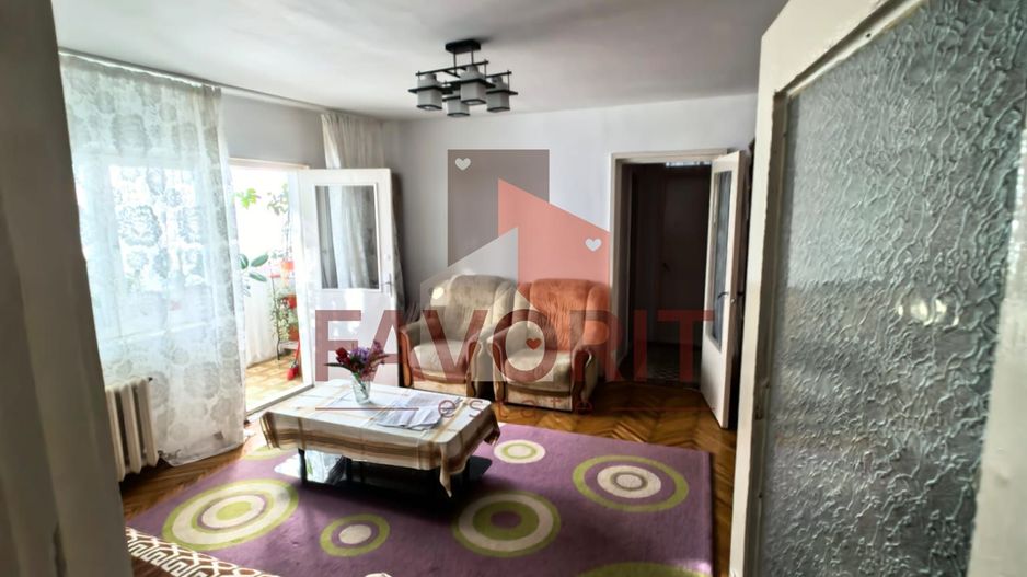2 camere | mobilat si utilat | boxa | zona excelenta | - Poză 3