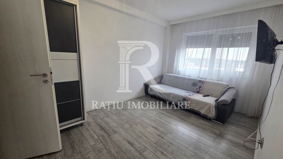 Apartament cu 3 camere | zona Salca | Oradea - Poză 6
