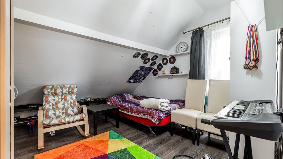 Casă în Westfield | 140 mp utili | P+M | 3 camere | curte + anexe - Poză 12