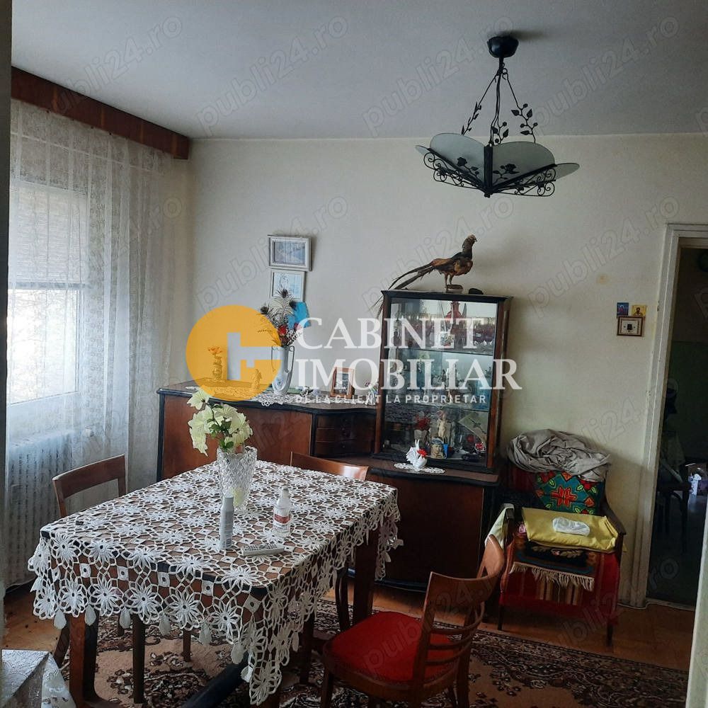 2 CAMERE - PODU ROS - NECESITA RENOVARE - Poză 1