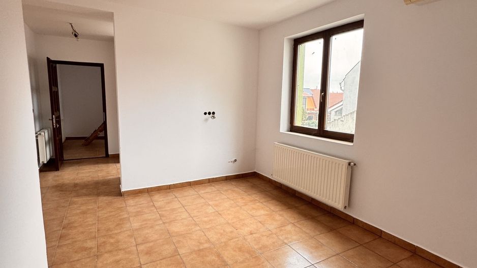 Spațiu comercial de închiriat – Ultracentral, Oradea – 203 mp utili – - Poză 11