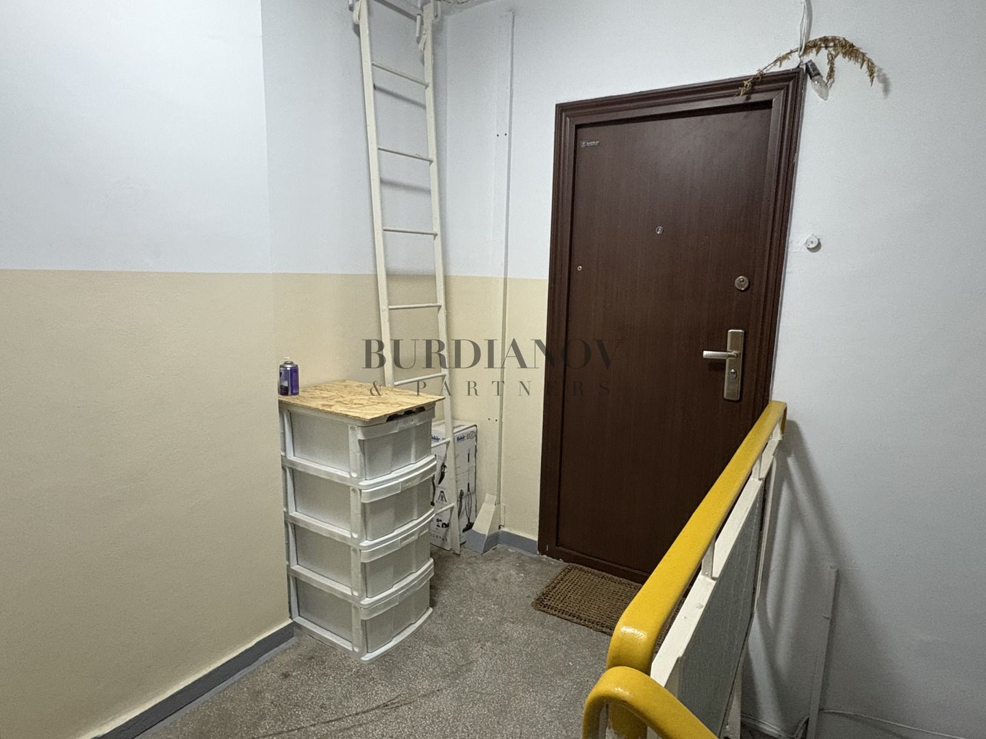 Apartament cu 3 camere de vânzare - 1 Decembrie 1918 - Sector 3 - Poză 16
