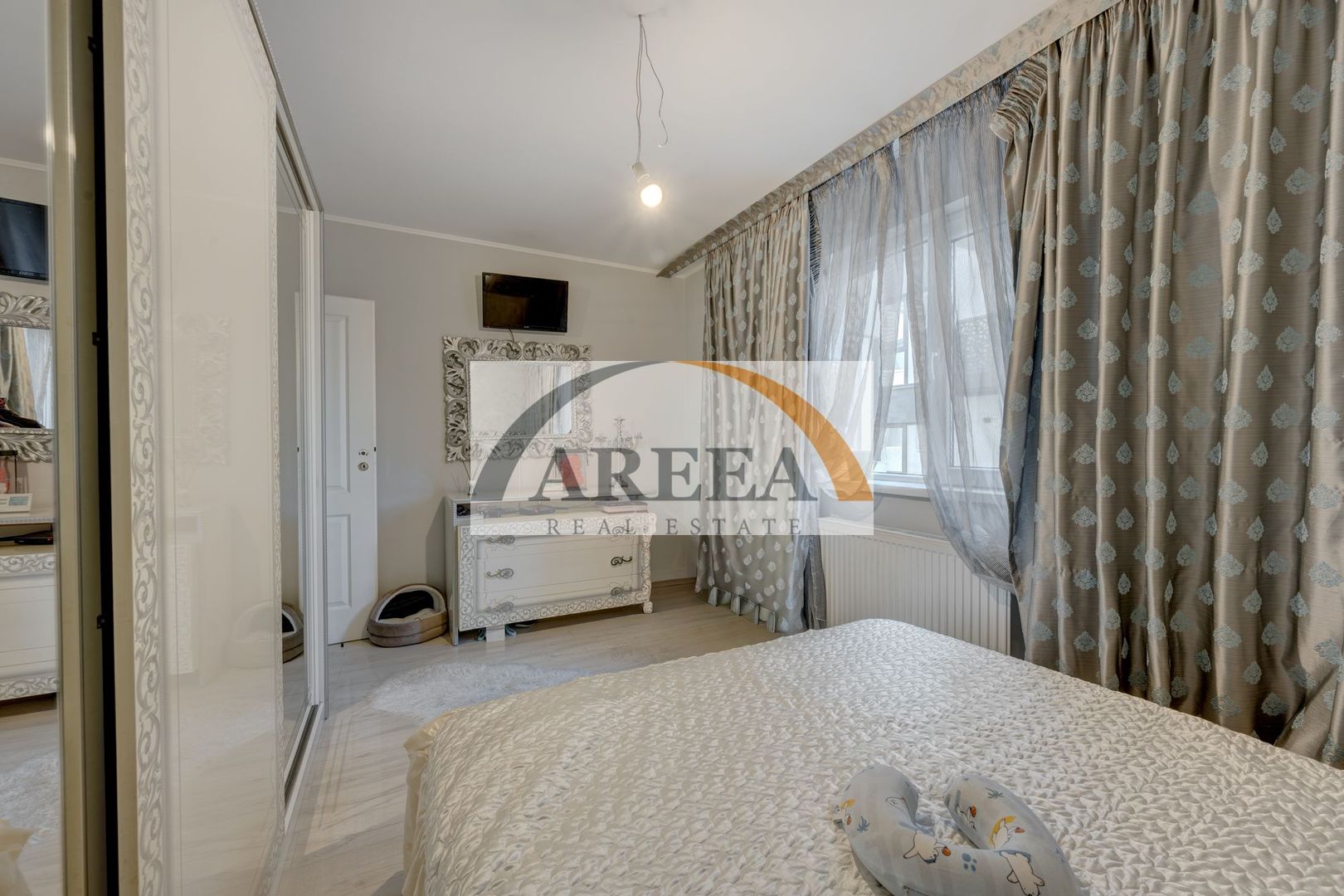 NOU SI ELEGANT - 3 camere decomandat, et 1/3, Oltenitei-Aparatori - Poză 12