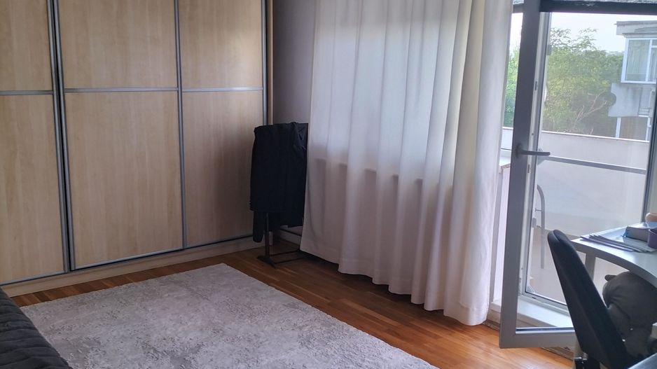 Apartament Luminos 2 camere. Vedere Parc Tineretului, Zona Pridvor. - Poză 9