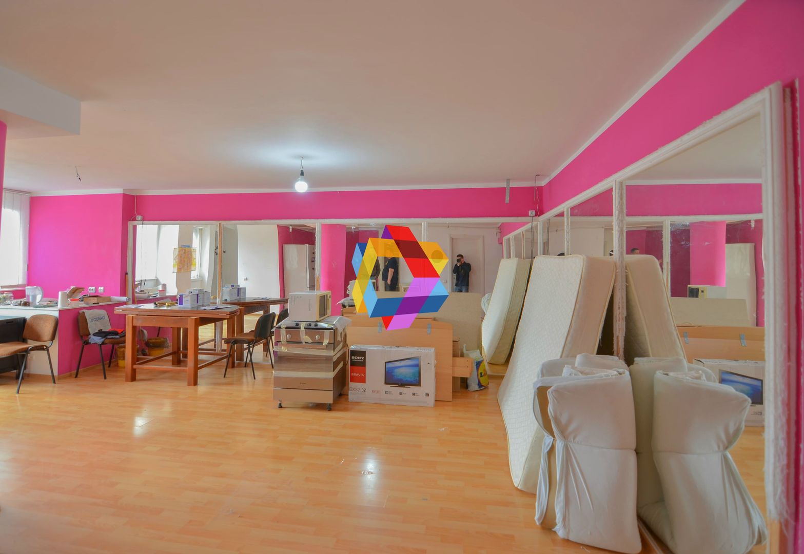 Apartament cu trei camere, zona Centrul Civic - AFI 87 mp - Poză 4