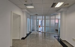 Inchiriere spatiu centru Pitesti, strada Crinului - Poză 3