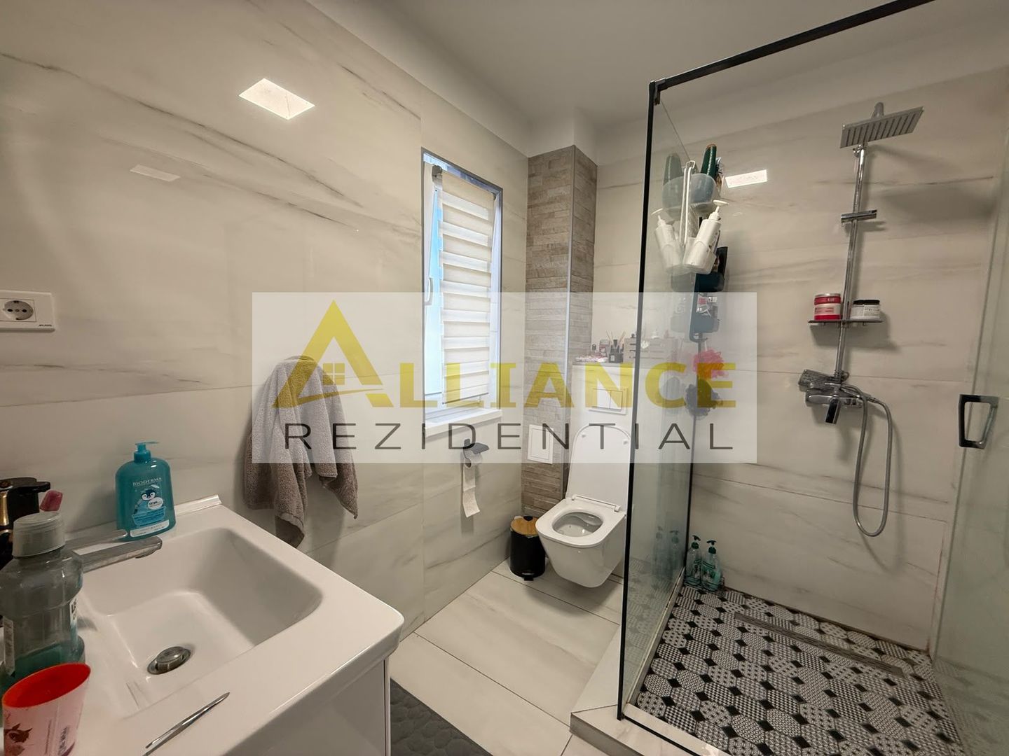 Casa Individuala - 4 camere - 2 bai - 620mp teren - Poză 6
