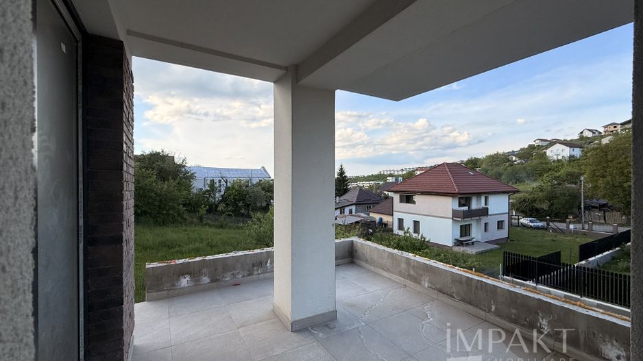 Casa cuplata cu garaj dublu, in Dezmir! - Poză 9