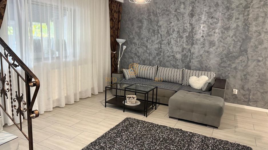 Vila P+1, complet mobilată și utilată-Str. Lacramioarelor - Poză 1