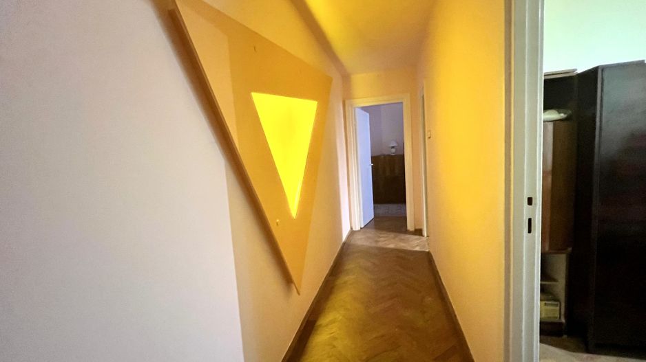 APARTAMENT 3 CAMERE- ZONA CIRCUMVALATIUNII - Poză 4