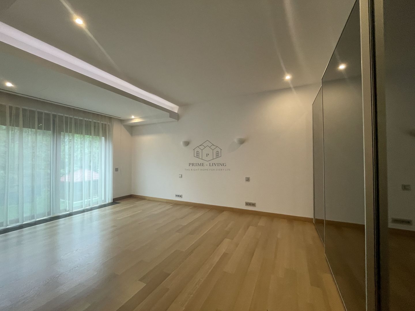 APARTAMENT LUX CU 3 CAMERE, SPATIOS, LA INCHIRIERE IN ZONA PRIMAVERII - Poză 17