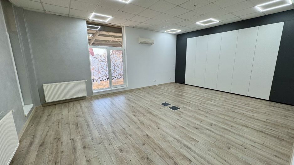 Clădire SAD de închiriat, situată la intrarea în Dumbrăvița - Poză 40