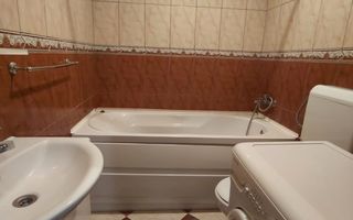 BRASADAS vinde garsoniera la etajul 1 in zona CENTRALA. - Poză 4
