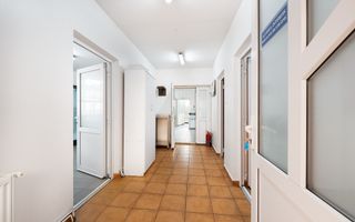 Spațiu de producție cu dotări complete: brutărie, patiserie și magazin - Poză 15