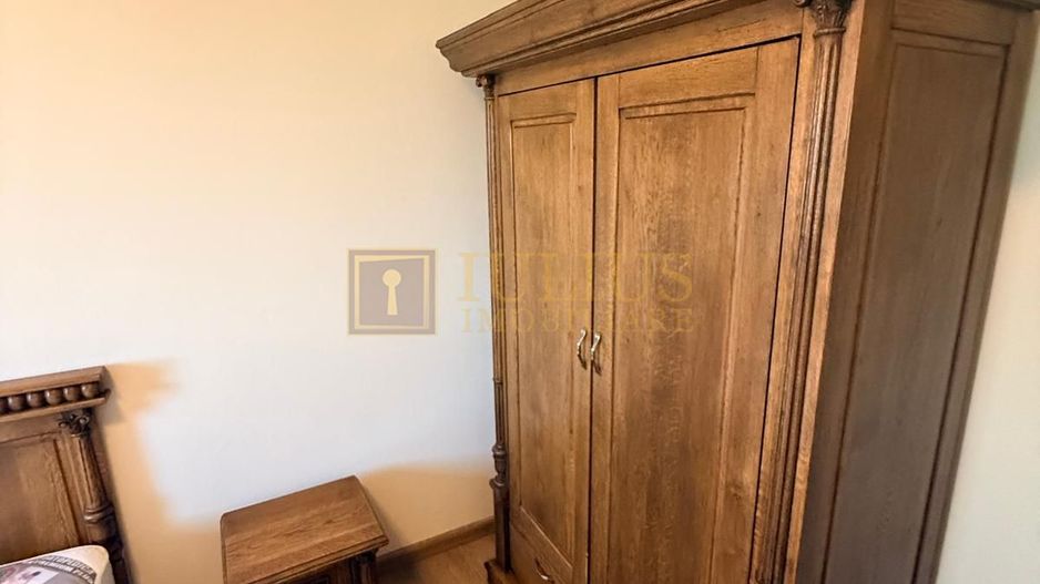 3 camere} Mosnita Noua-Castel Royal| apartament vintage| loc de parcare| balcon - Poză 3