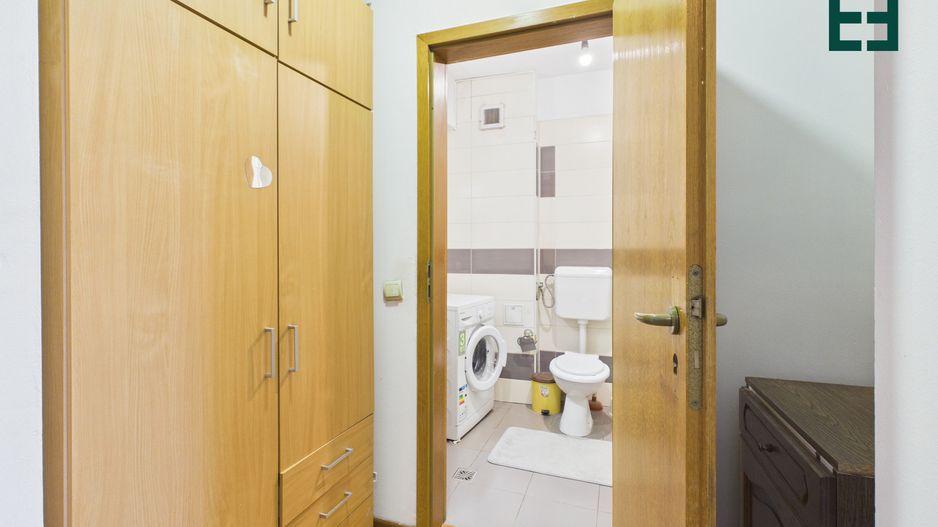 De închiriat - Apartament cu 2 camere -  Zona Confecții - Arad - Poză 15