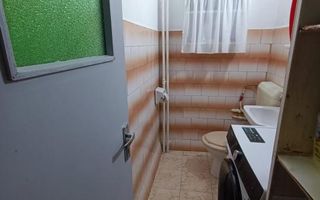 Apartament 3 camere, decomandat, metrou Dristor2 - Poză 2