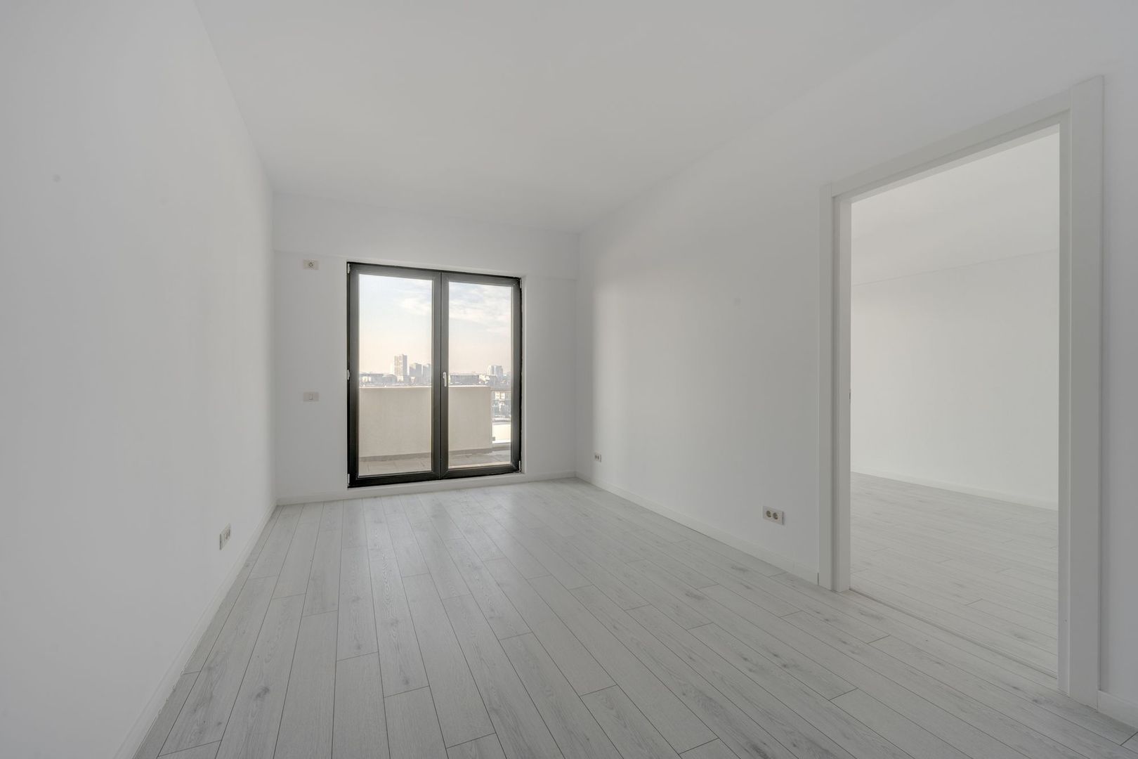 3 CAMERE VEDERE SUPERBA SPRE LAC BLOC NOU FINALIZAT TERASA GENEROASA - Poză 3