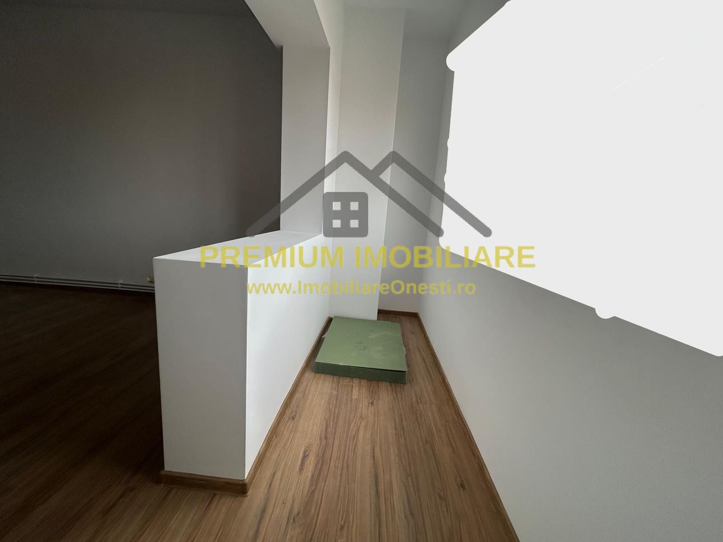 Apartament 3 camere  2 băi | renovat 2025 | parcare - Poză 8