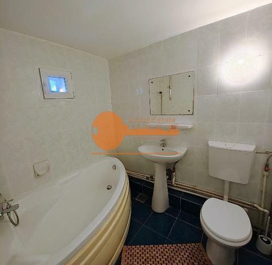 Casă ultracentrală, 4 camere + terasă, Piața Rosetti – Universitate - Poză 4