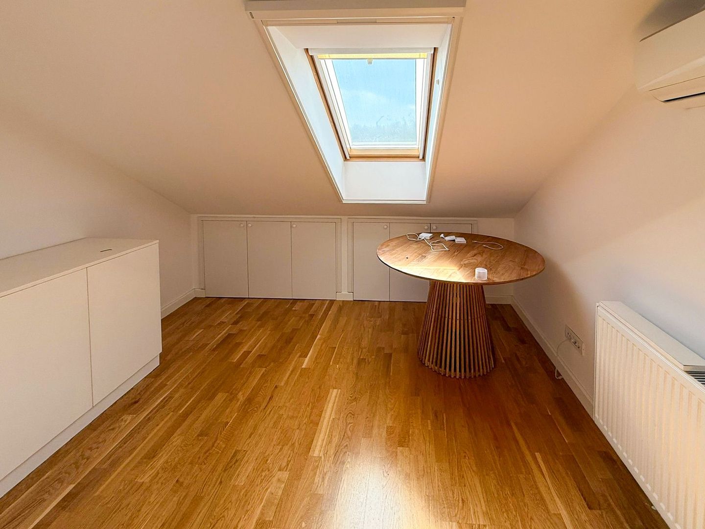 Chirie | Vilă 5 camere 170mp | Parcare | Jacuzzi | Curte privată - Poză 19