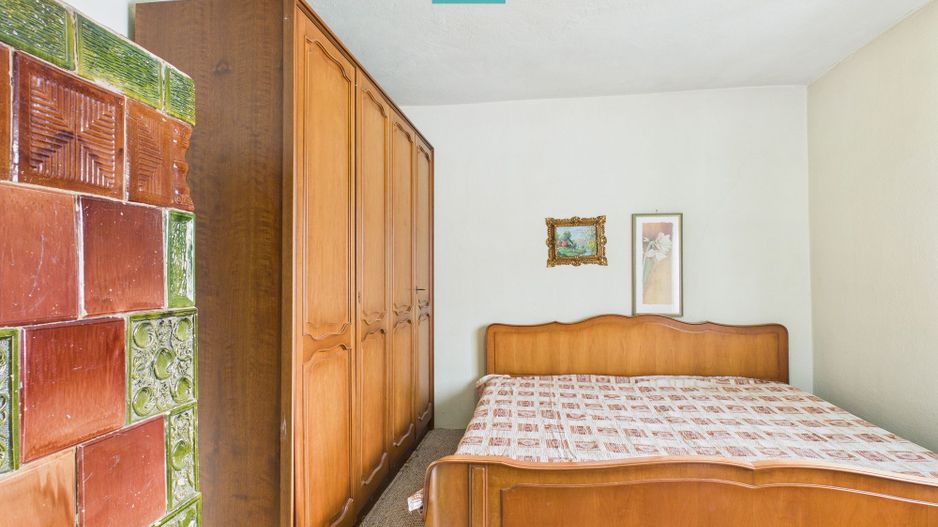 Casă cu etaj Căpâlnaş - Poză 13