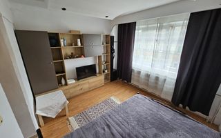 Garsoniera zona Buziasului - Poză 3