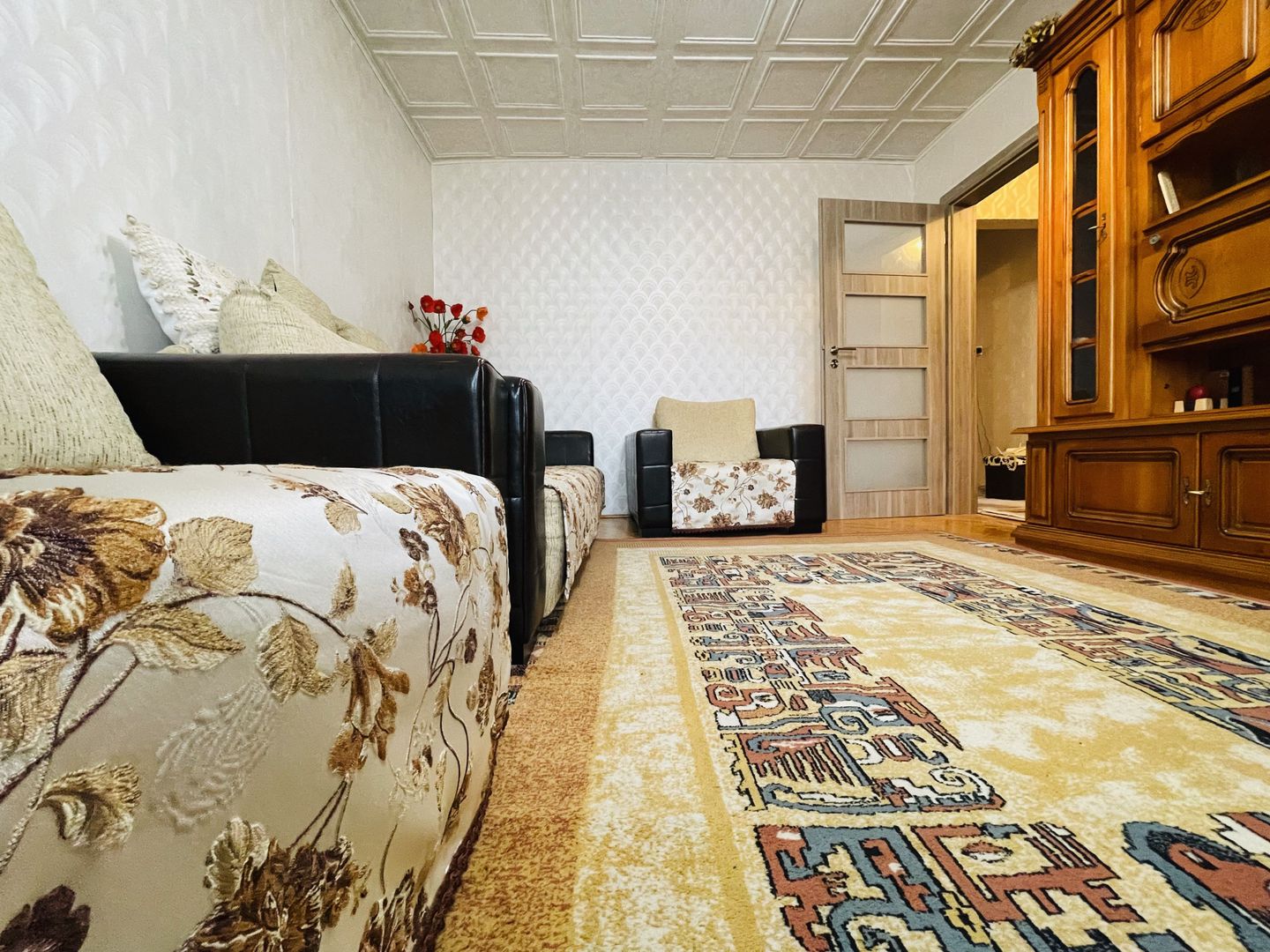 OFERTA A FOST REZERVATA - Lipovei 3 camere, decomandat | Localizare excelenta - Poză 2