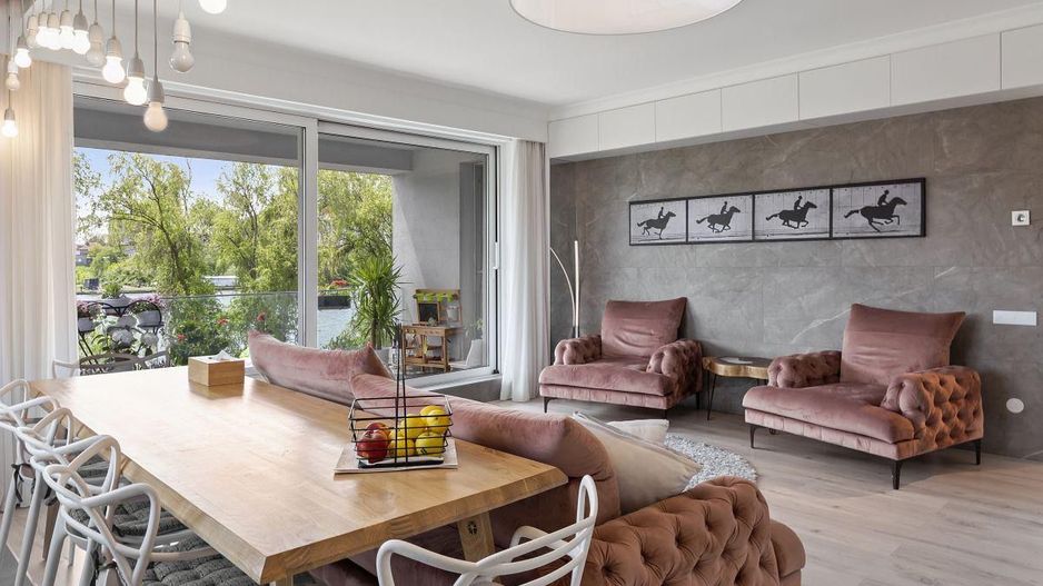 Rafinament și relaxare: Apartament 4 camere cu vedere la lac|Sisești - Poză 1