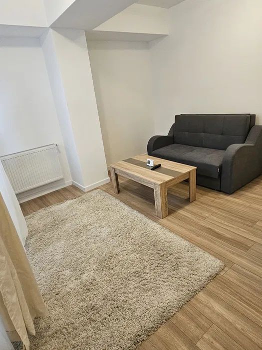 Apartament spatios Militari - Poză 2