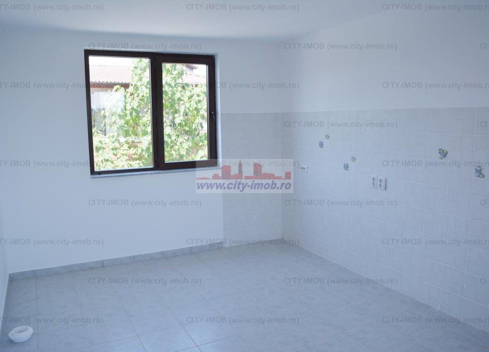 Inchirere Apartament P si D Bucurestii Noi - Curte proprie - Poză 16