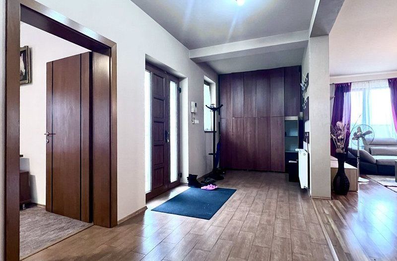 Apartament cu 3 camere,  terasa proprie - Ghiroda - Poză 7