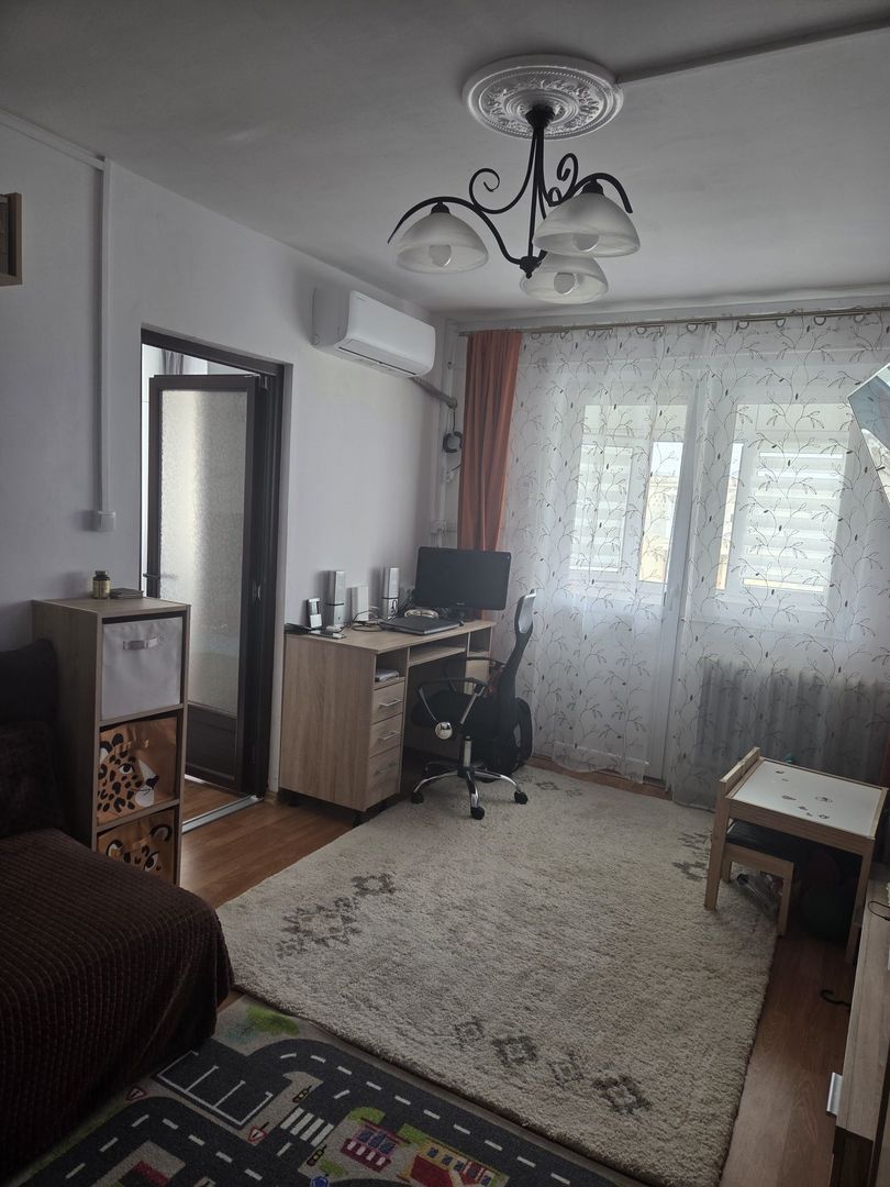 Apartament 2 camere- Craiovita Noua - Poză 4