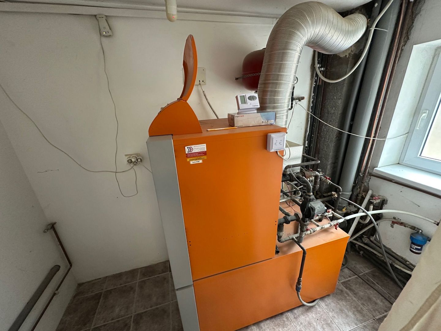 Casa in Calea Aradului pretabilă activități economice - Poză 15