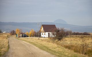 Teren intravilan parcelabil, priveliște spre munți, Sohodol, Bran - Poză 4