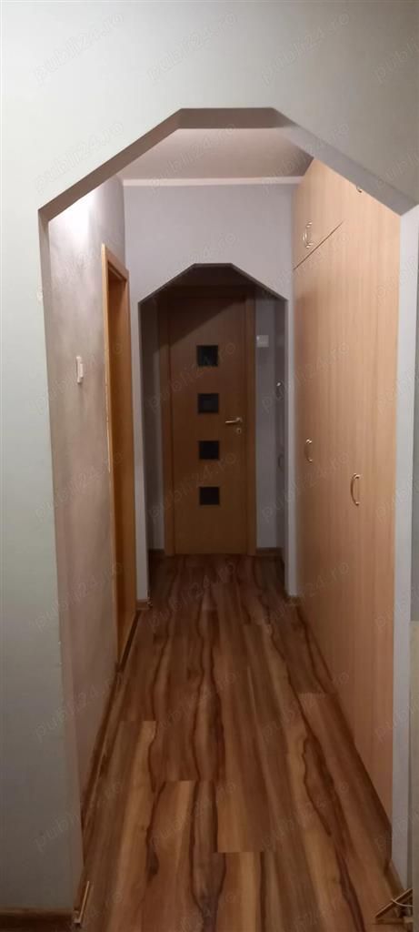 Apartament 3 camere zona Lipovei cu centrala - Poză 9