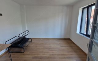 Vand casa in zona Blocului 800 - Poză 8