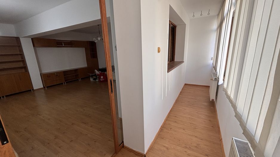 Apartament 3 camere – Bulevardul Dunarea, stradal, etaj 3, decomandat - Poză 9