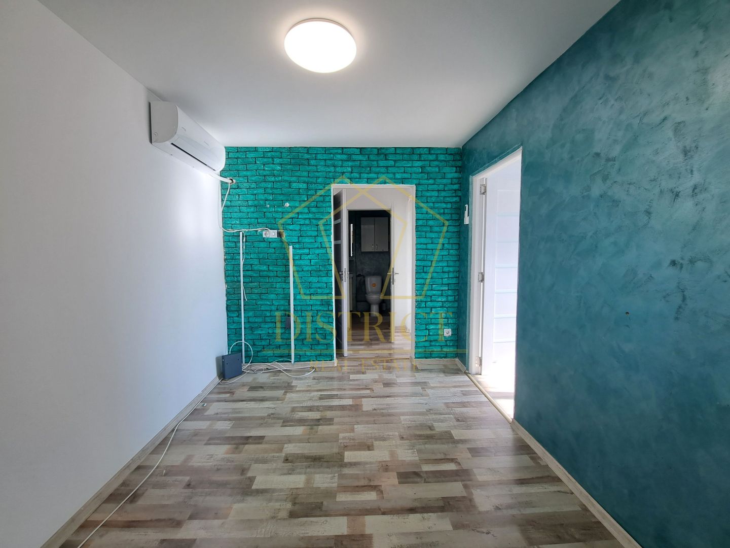 COM 0 % Apartament cu 2 camere decomandate in bloc izolat | Dambovita - Poză 7