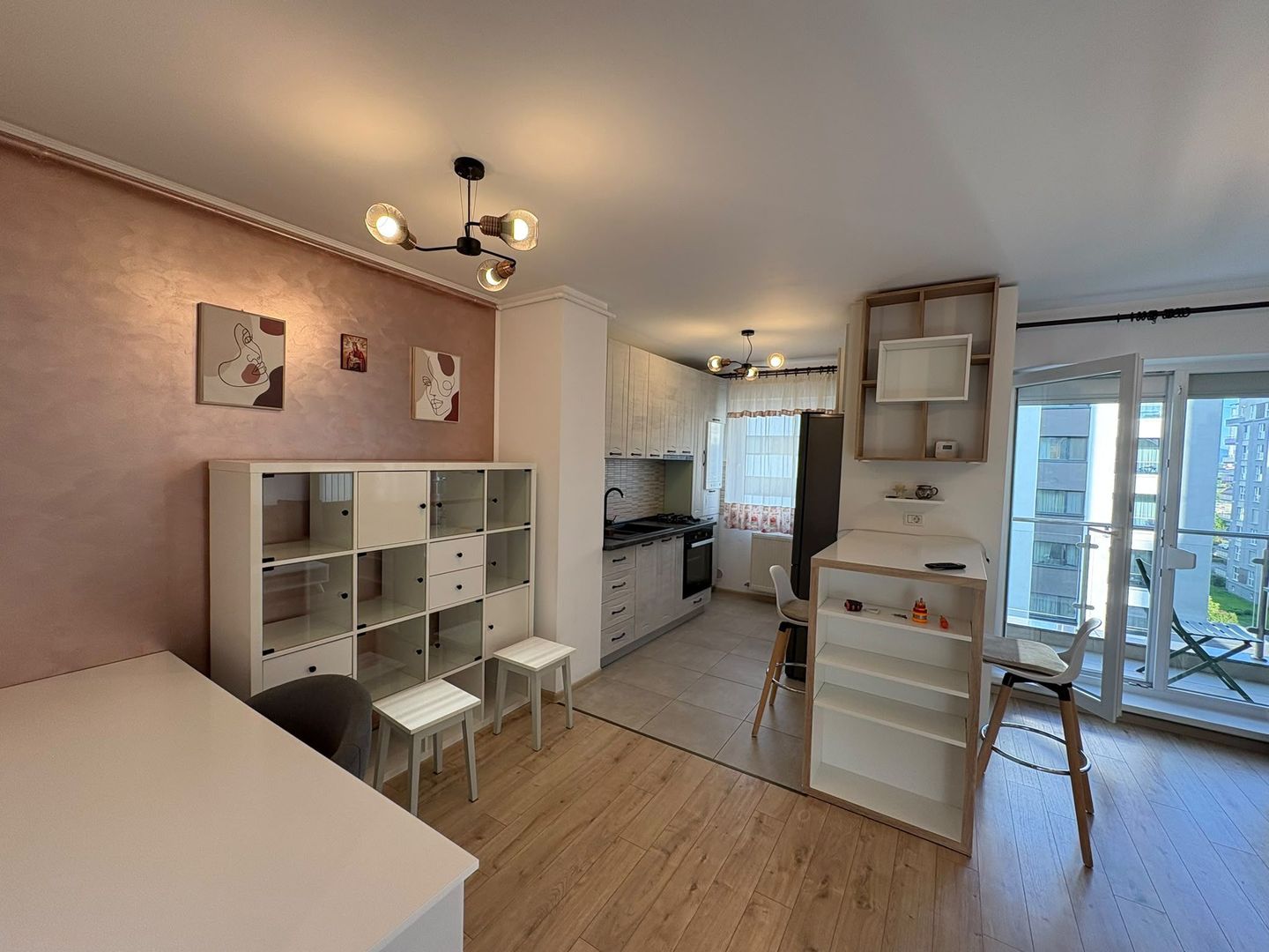 Apartament 2 camere 900 M de Coressi etaj 6/8 - Poză 4