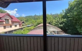 „Vilă cu piscină și teren 1.400 mp în zona Mal, Onești - Poză 43