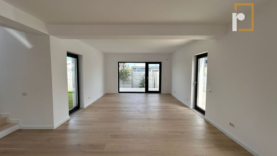 Vila individuala 4 camere | Tunari - Poză 11
