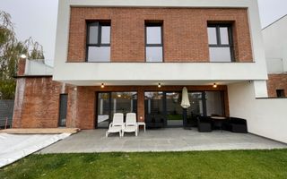 Eleganță și natură: vilă urbană exclusivistă în Tunari - Poză 20